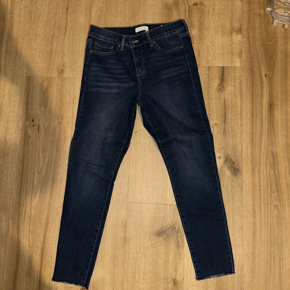 Classic Indigo Skinny Jeans for Women